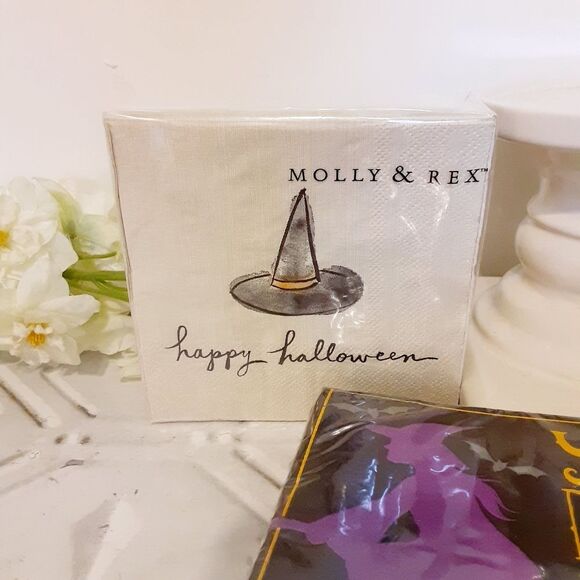 Halloween Decor a set of 2 Witchy Halloween Napkins NWOT - Picture 6 of 7